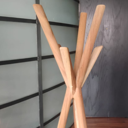 Perchero de parota Morris Millwork